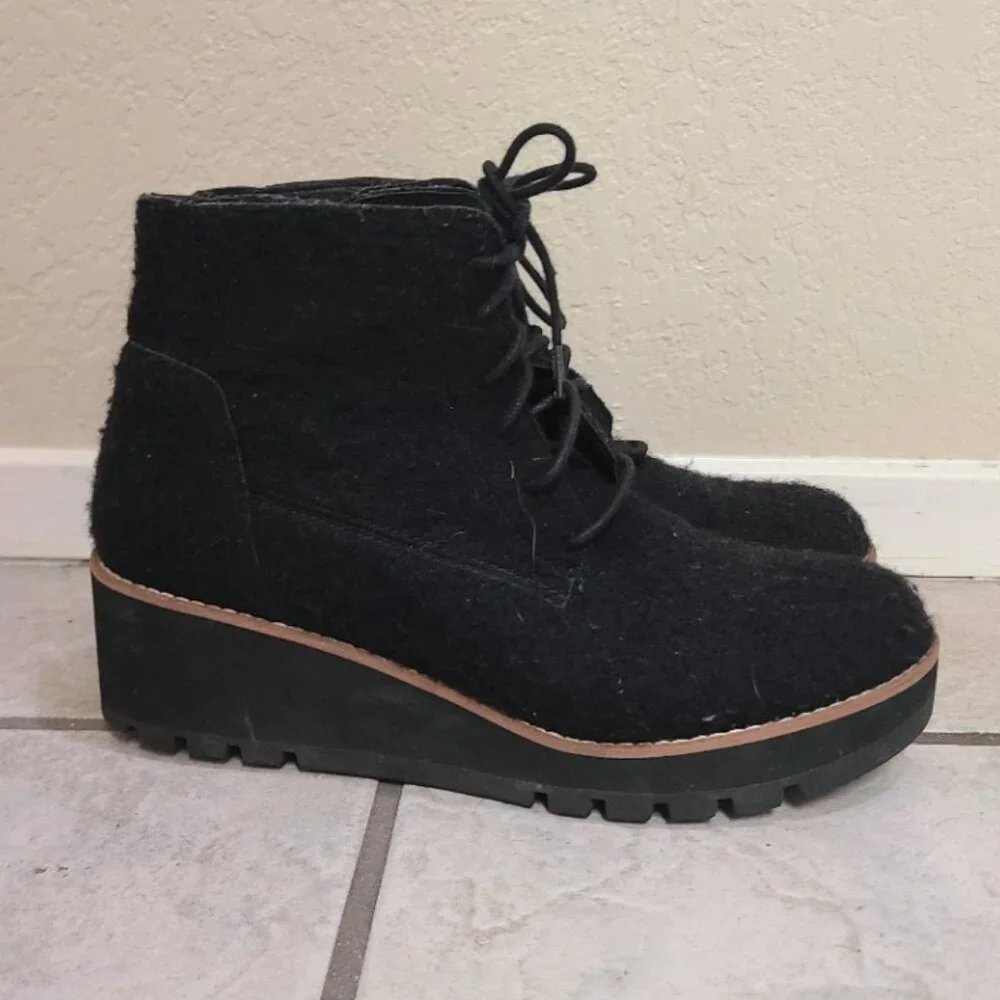 EILEEN FISHER FELTED WOOL BOOTIES ZIPPER LACE-UP WEDGE HEEL sz 7.5